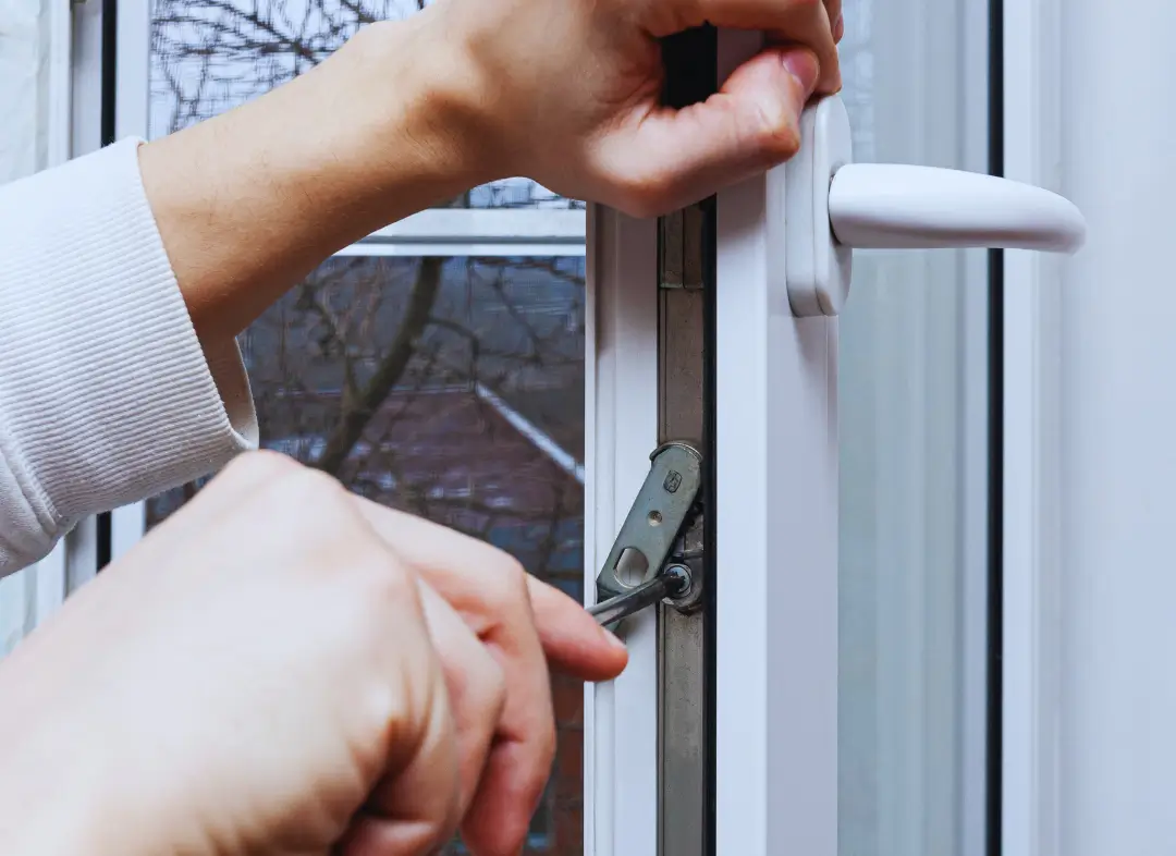 Réparation serrure de fenêtre Caveirac